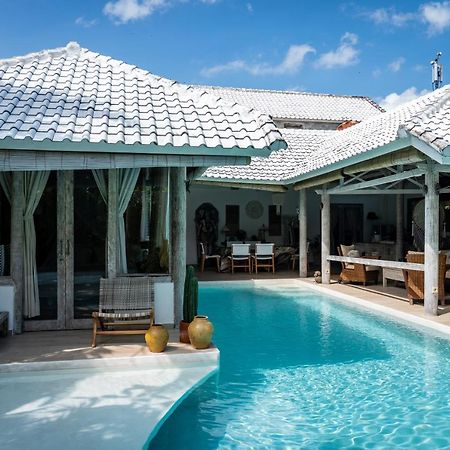 Cocowhite Villa Seminyak Esterno foto