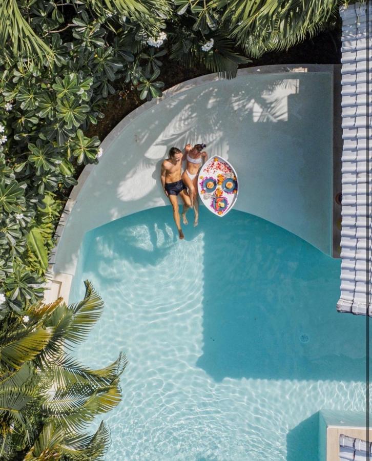 Cocowhite Villa Seminyak Esterno foto