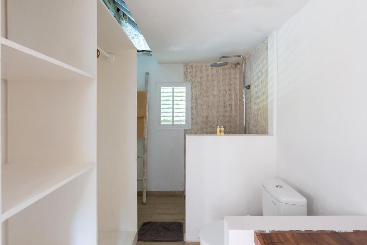 Cocowhite Villa Seminyak Esterno foto