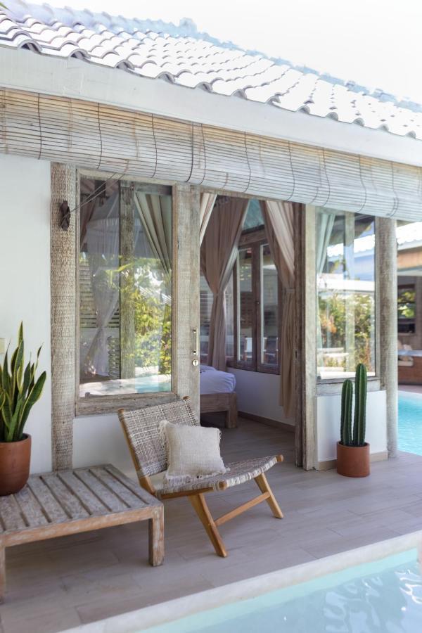Cocowhite Villa Seminyak Esterno foto
